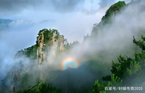 神霄九宸上帝,代天以司造化主宰万物,上照天心大道下济幽冥群苦
